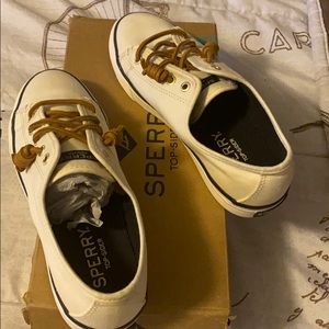Sperry shoes
